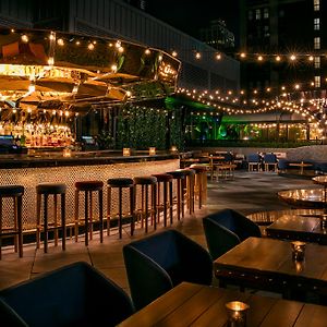Moxy Nyc Times Square